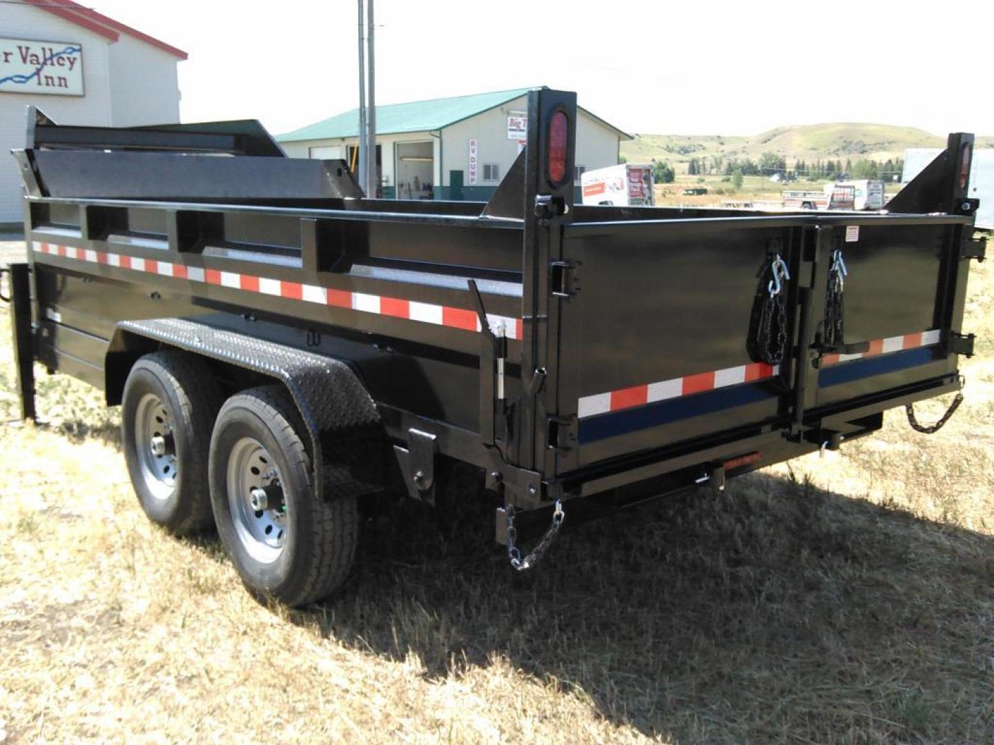 2025 Black SureTrac 7 x 14 GN LoPro Dump , located at 310 West 1st Ave, Big Timber, MT, 59011, (406) 860-8510, 45.833511, -109.957809 - Photo#4